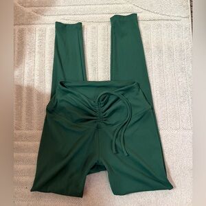 Green High-Waisted Leggings